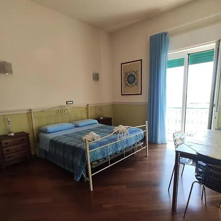 Casa Angelica Diffuso شقة سيتارا
